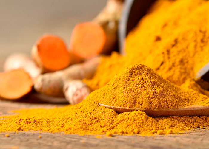 Propriedades biológicas da curcumina é benéfica