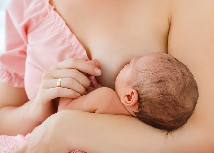 Amamentar é ótimo para mães e bebês