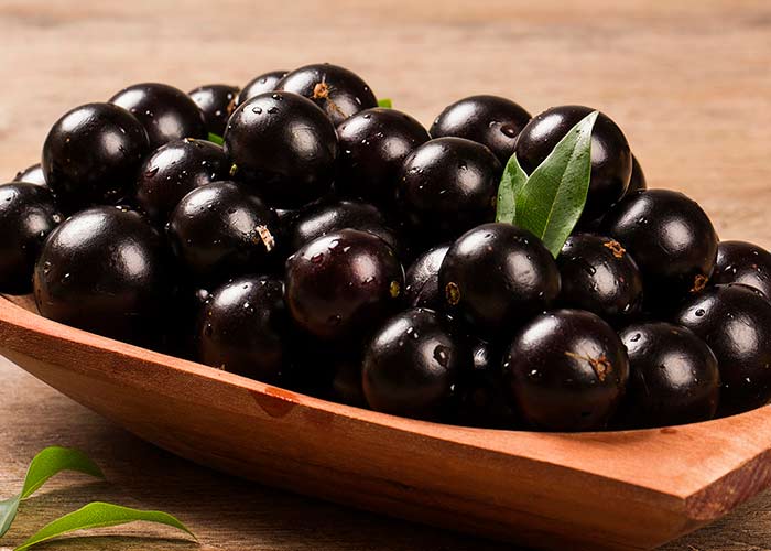 Frutas vermelhas são fontes de nutrientes