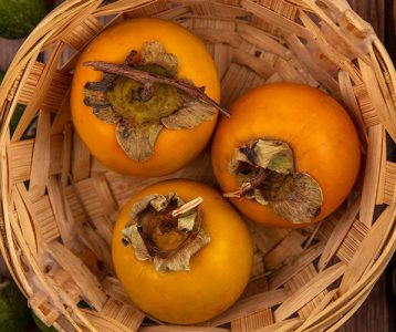 super-saudavel-nutricao-beneficios-do-caqui-para-a-saude Rico em antioxidantes