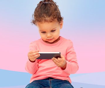 destaque-vida-saudavel-super-saudavel-excesso-de-telas-afeta-desenvolvimento-da-linguagem-infantil Excesso de telas prejudica desenvolvimento